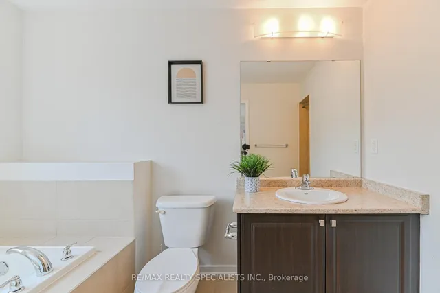 Additional image 30 of 63 Bedrock Dr