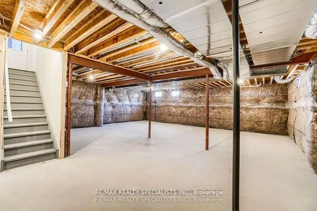 Additional image 36 of 27 Valleyway Dr