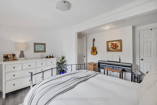 Additional image 15 of 71 Robins Ave