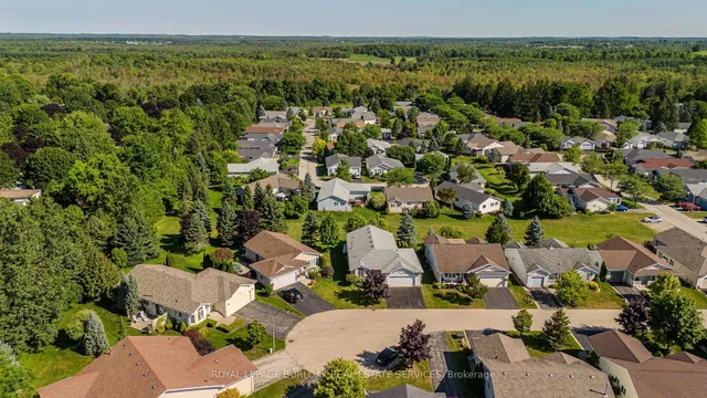 Additional image 7 of 109 Emerald Crt