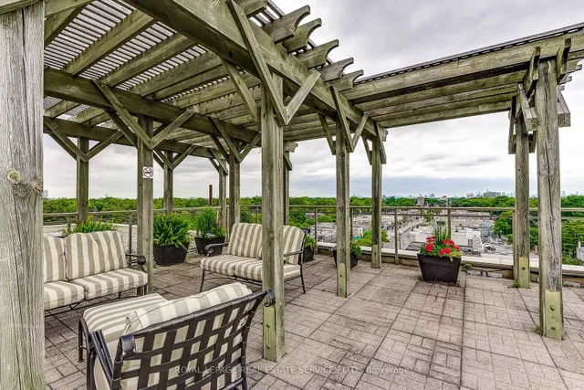 Additional image 44 of 935 Royal York Rd Unit 208