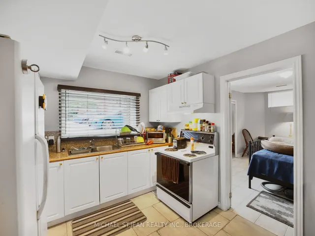 Additional image 23 of 21 Foster St