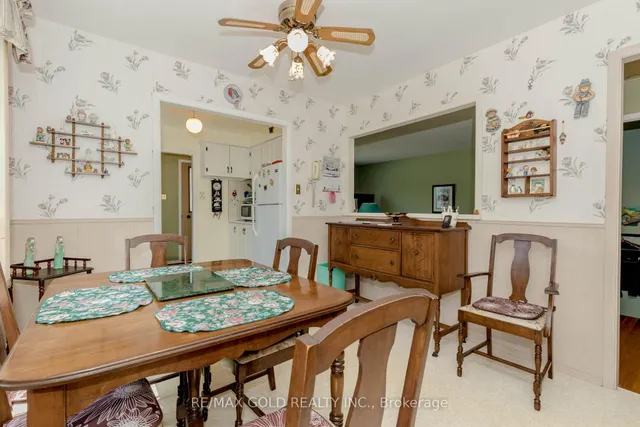 Additional image 15 of 31 Fallingdale Cres