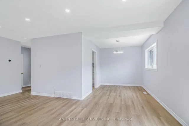 Additional image 8 of 212 Town House Cres Unit 212