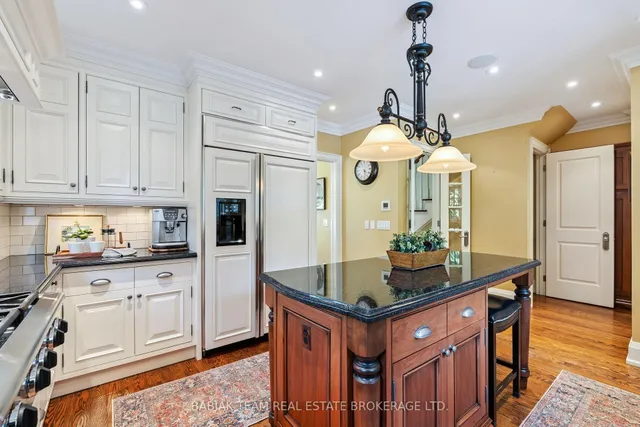 Additional image 12 of 82 Humberview Rd