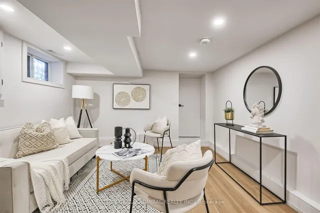 Additional image 39 of 325 WINONA Dr