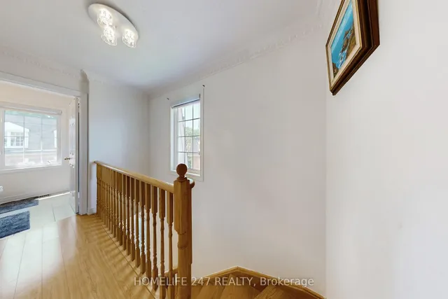 Additional image 30 of 25 Jeremiah Lane