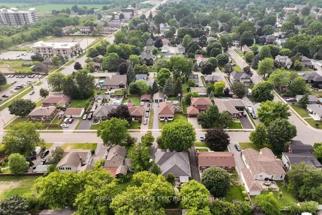 Additional image 3 of 33 MILES St