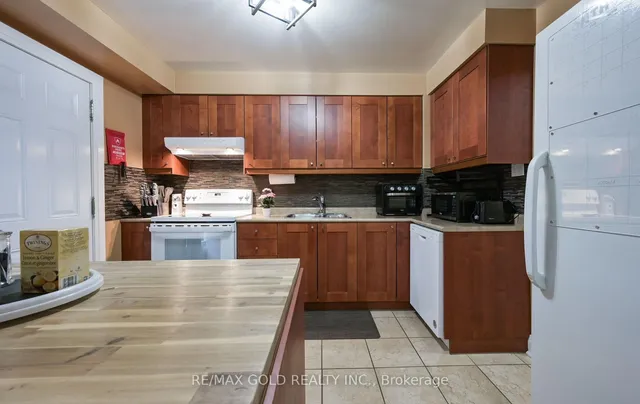 Additional image 11 of 72 COURTLEIGH Sq