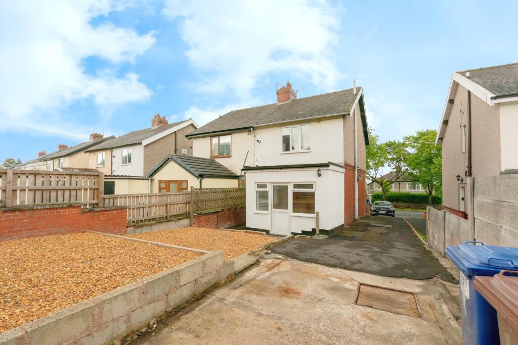 Additional image 16 of Casterton Avenue, Burnley, Lancashire, BB10