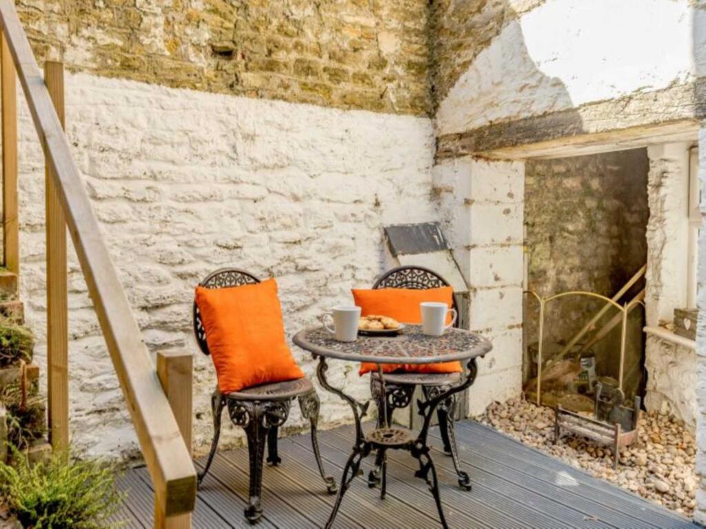 Additional image 13 of Vicarage Street, Frome