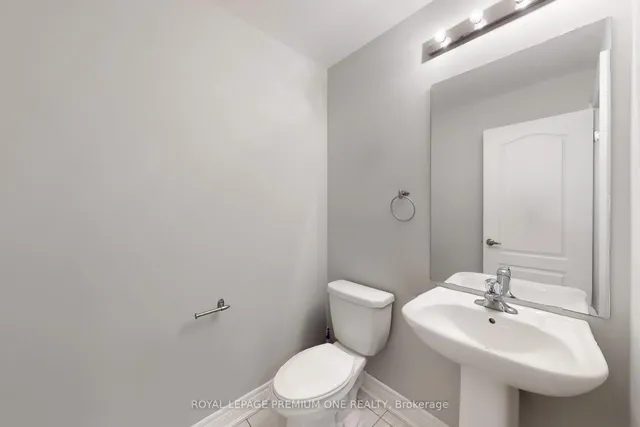 Additional image 19 of 71 DRYDEN Way