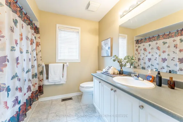 Additional image 18 of 57 Mainard Cres