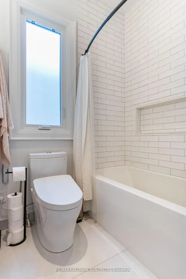 Additional image 26 of 205 Boulton Ave