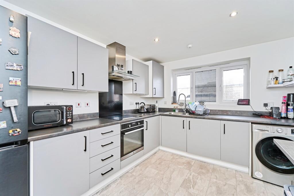 Additional image 19 of Steel Avenue, West Bromwich