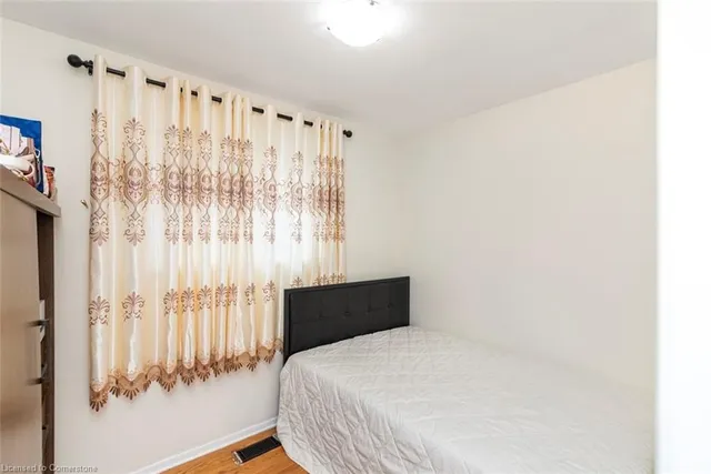 Additional image 14 of 172 Gibson Ave