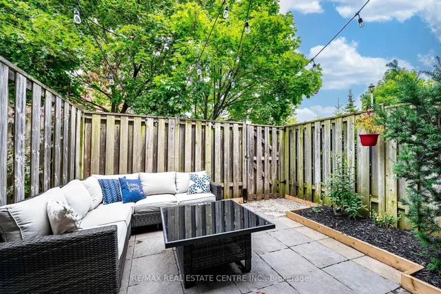 Additional image 26 of 5080 Fairview St Unit 42