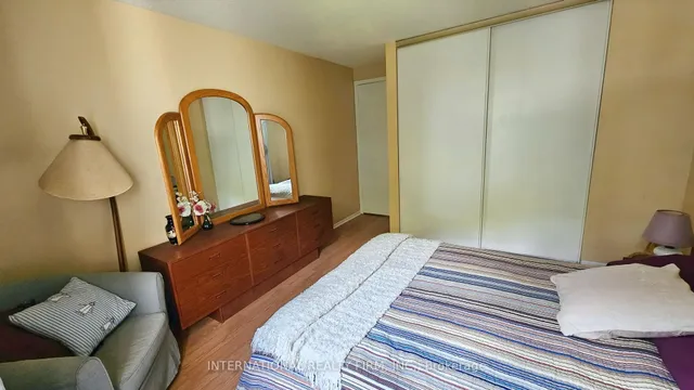 Additional image 28 of 47 Parsell Sq