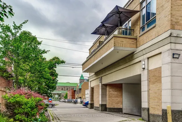 Additional image 5 of 935 Royal York Rd Unit 208