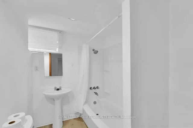 Additional image 29 of 390 Davenport Rd