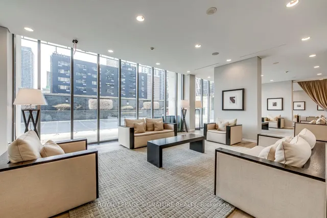 Additional image 35 of 33 Charles St Unit 3001