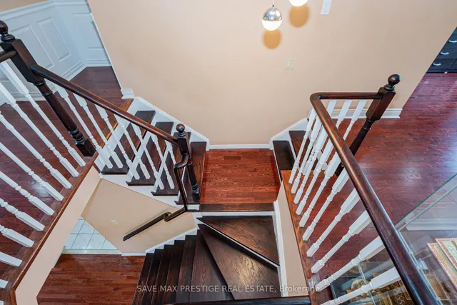 Additional image 18 of 27 waterdale Rd