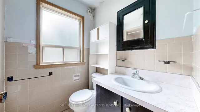 Additional image 22 of 29 Edmund Ave