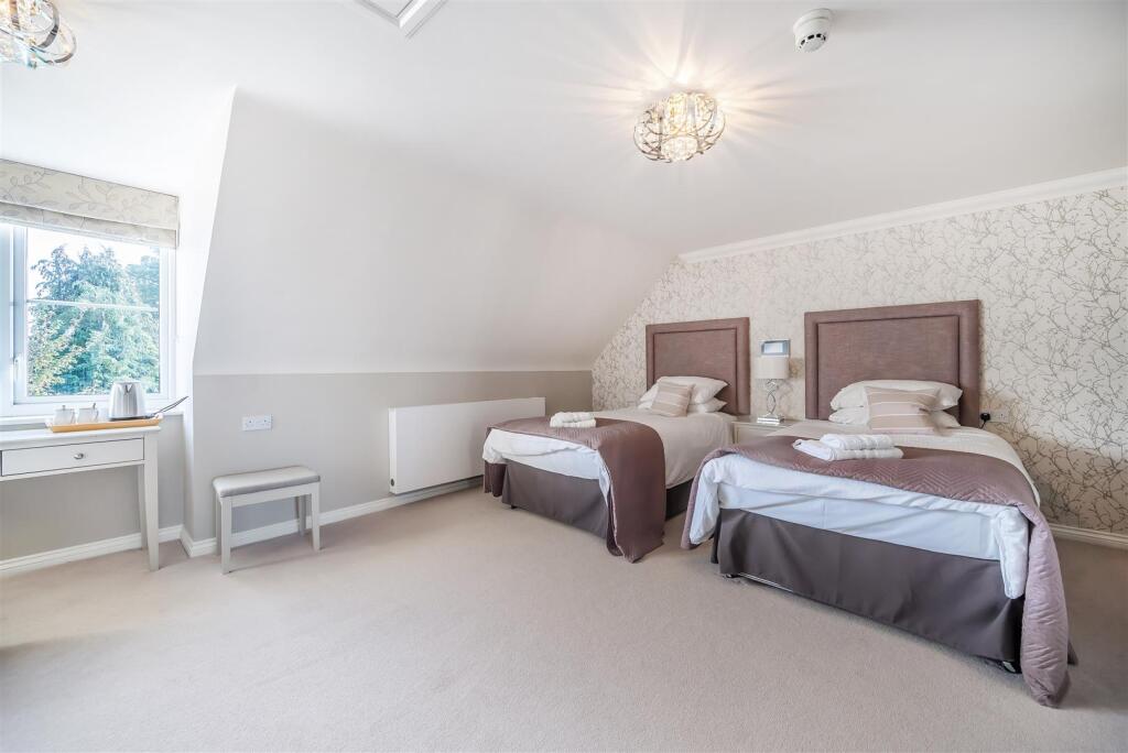 Additional image 11 of Woolmans Lodge, Shirley, Solihull