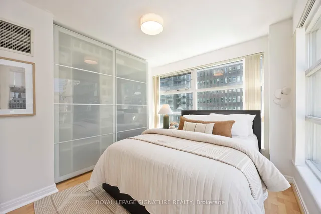 Additional image 27 of 50 Lombard St Unit 1204