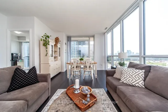 Additional image 9 of 5033 Four Springs Ave Unit 512