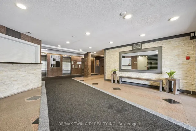 Additional image 3 of 4 Lisa St Unit 707