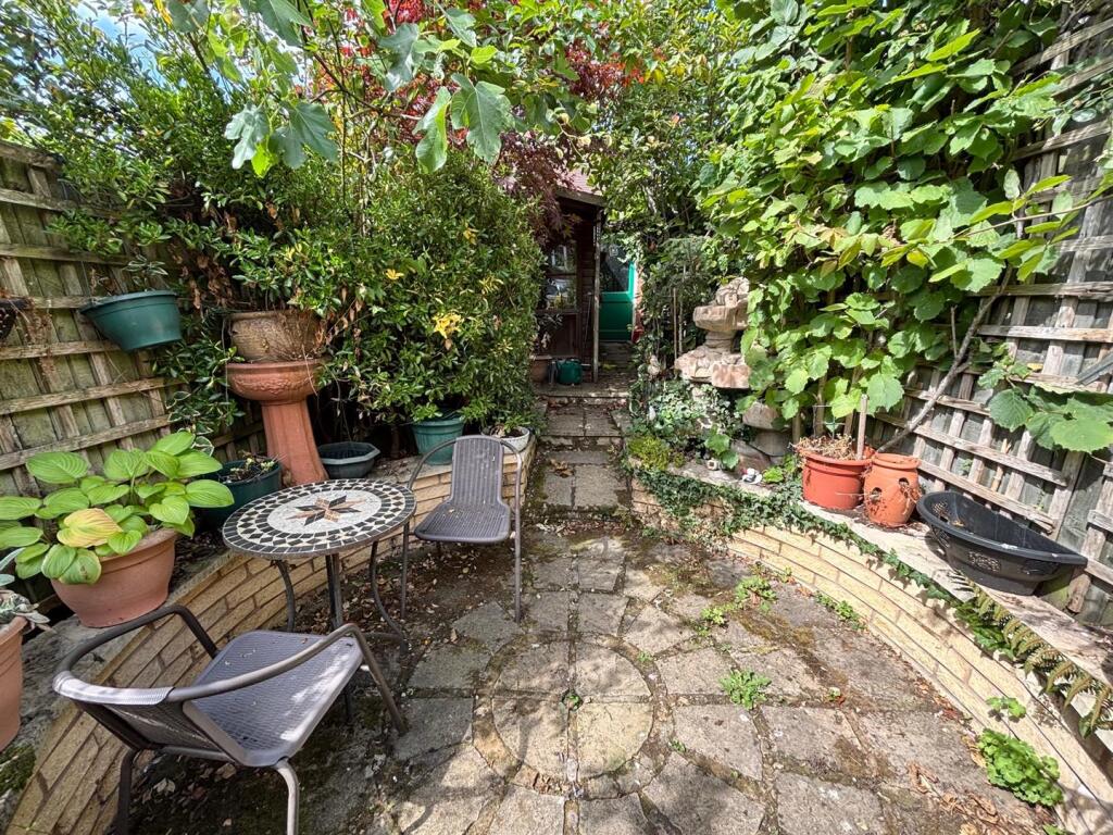 Additional image 13 of High Street, Henley-In-Arden