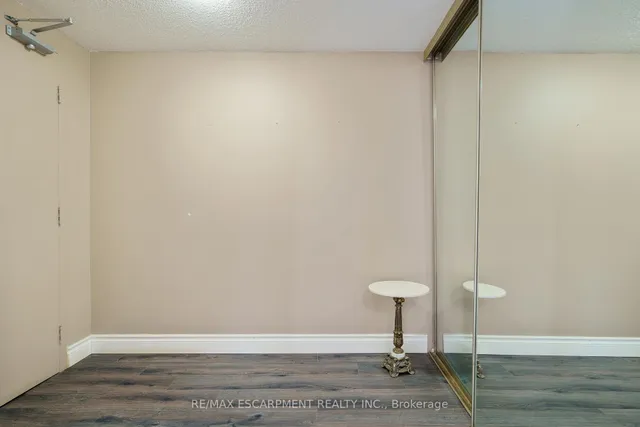 Additional image 11 of 75 Queen St Unit 2203