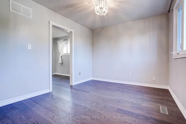 Additional image 37 of 15 Saintsbury Sq