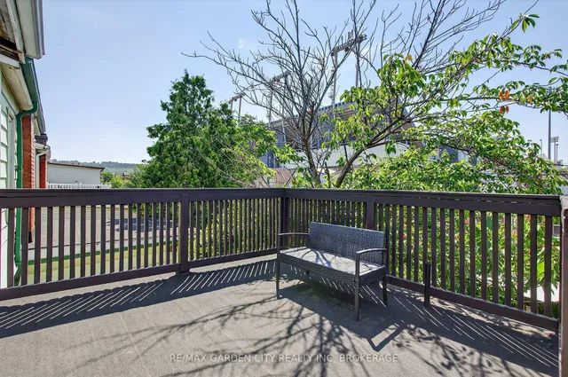 Additional image 27 of 133 Connaught Ave