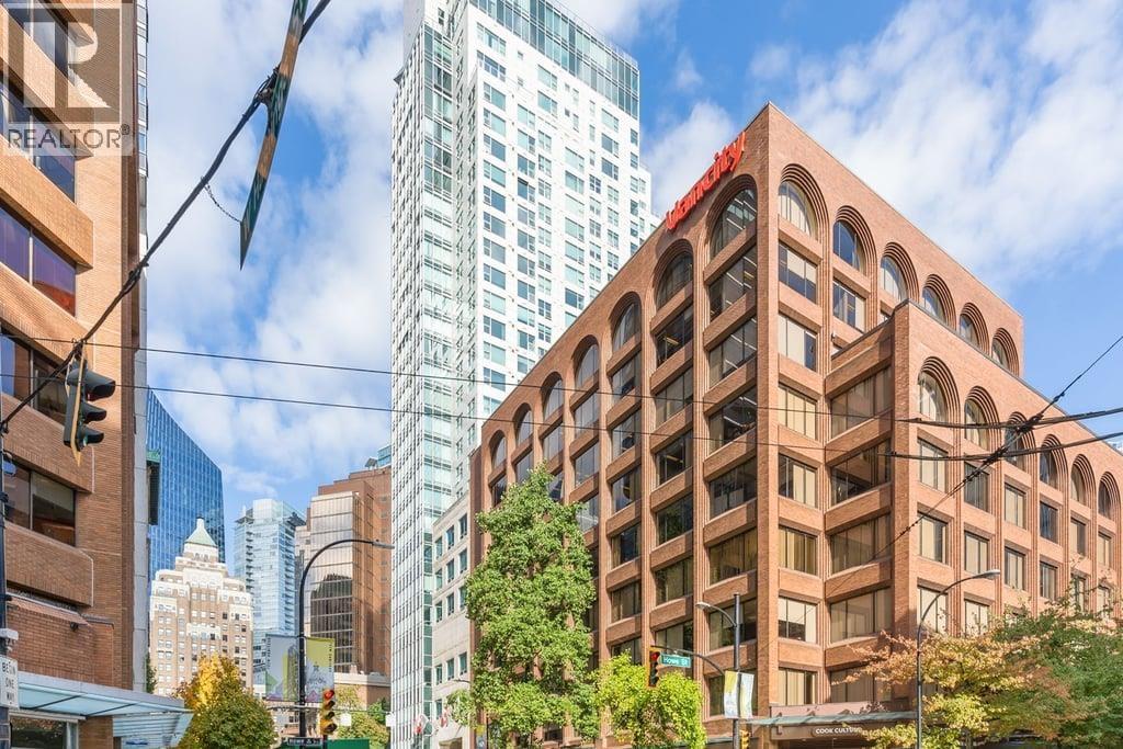 2703 837 W HASTINGS STREET|Vancouver, British Columbia V6C3N6