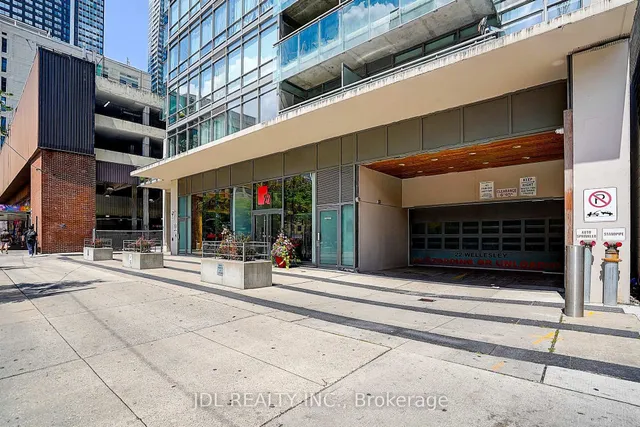 Additional image 3 of 22 Wellesley St Unit 2105