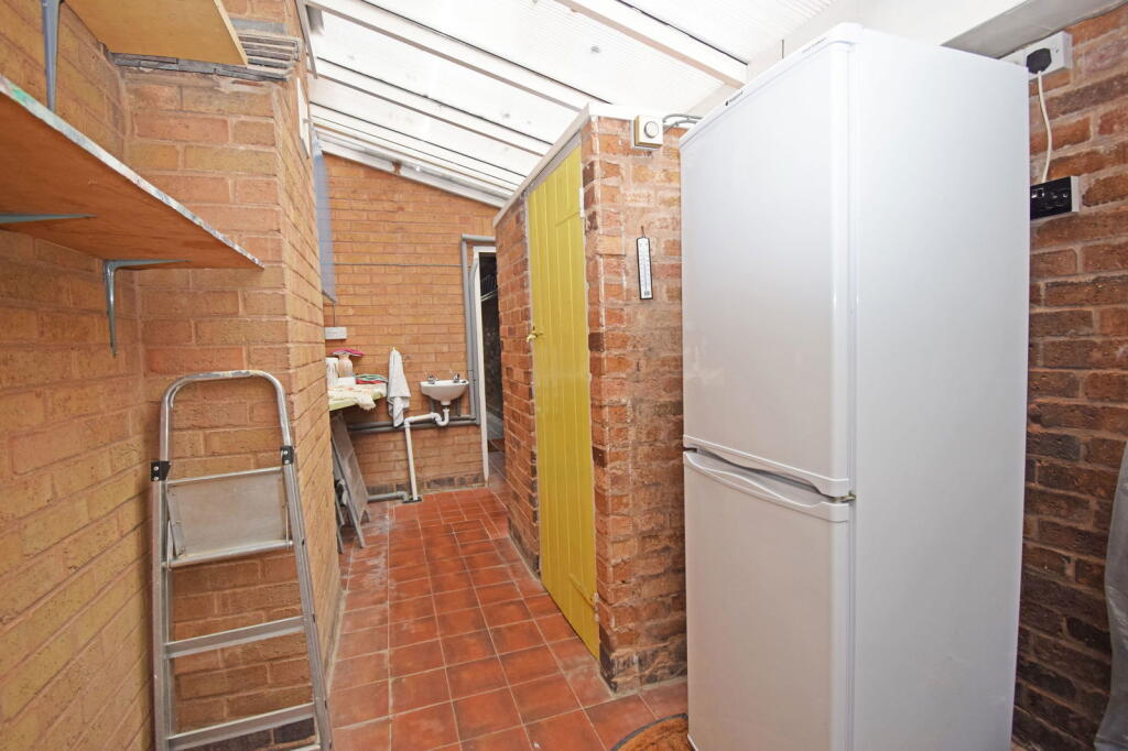 Additional image 7 of 44 Old Birmingham Road, Lickey End, Bromsgrove, Worcestershire, B60 1DG