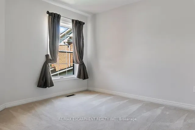 Additional image 32 of 1146 Upper River Crt