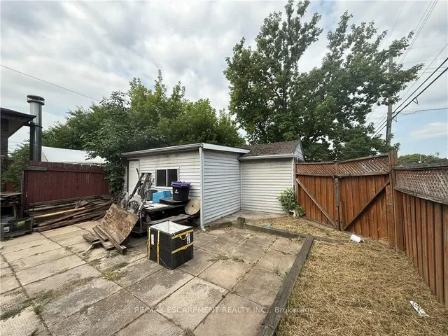 Additional image 22 of 325 WEIR St