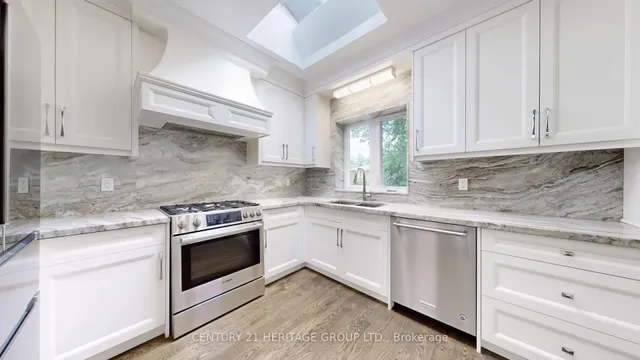 Additional image 8 of 321 Betty Ann Dr