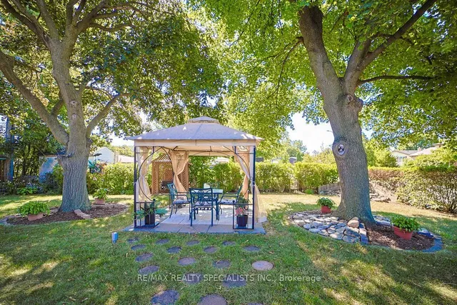 Additional image 36 of 28 Bromley Cres