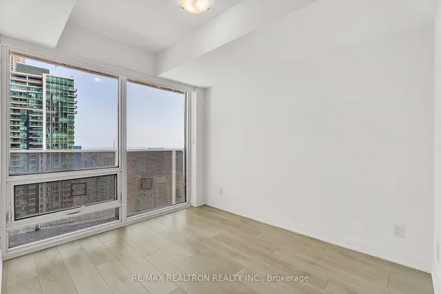 Additional image 9 of 88 Harbour St Unit 4004