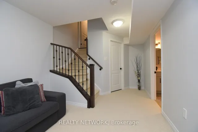 Additional image 40 of 2980 Guire Common