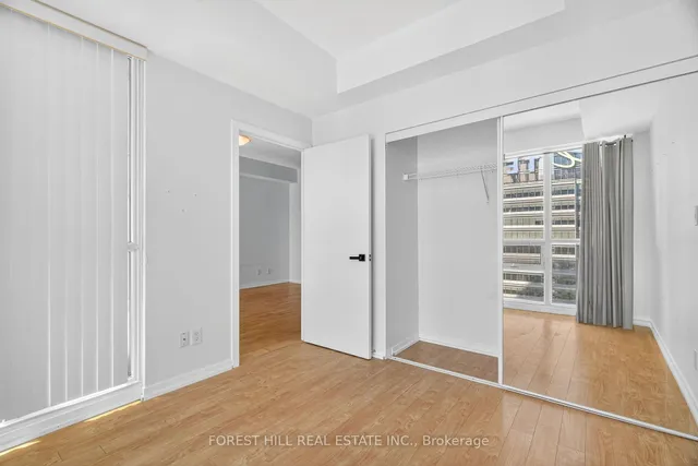 Additional image 9 of 55 Bremner Blvd Unit 3302