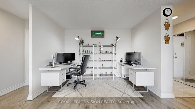 Additional image 11 of 100 Wingarden Crt Unit 1803