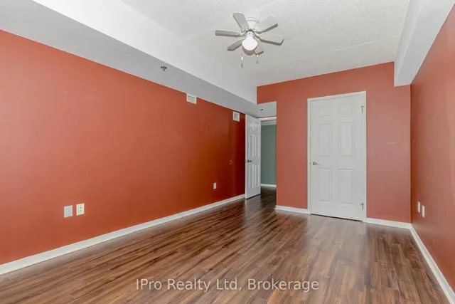 Additional image 22 of 137 Martin St Unit 203