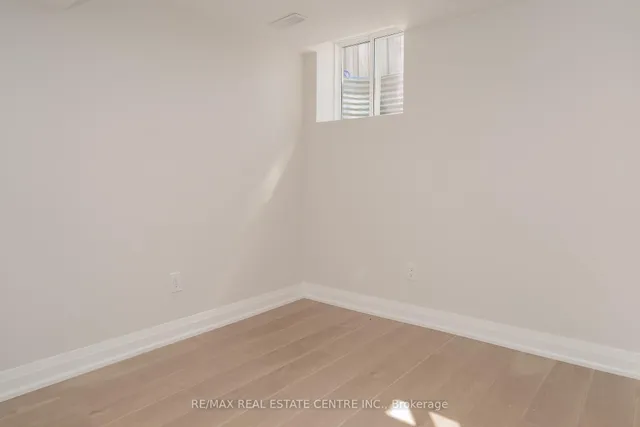 Additional image 37 of 29 Geraldine Crt