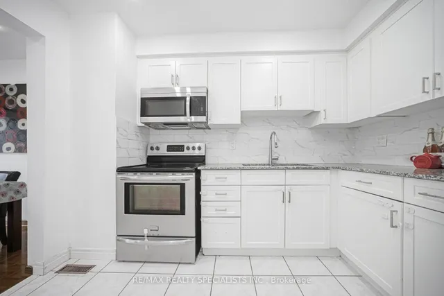 Additional image 18 of 44 Franklin Crt