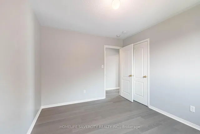 Additional image 31 of 42 Cookview Dr